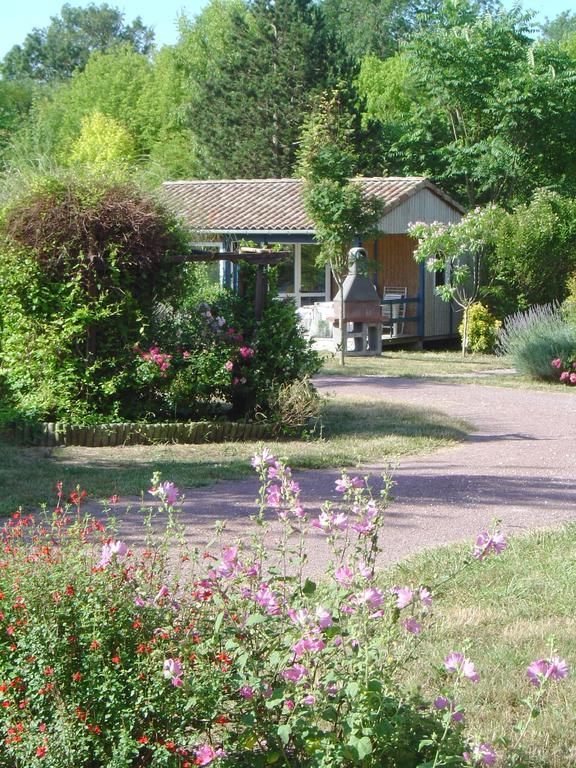 Le Clos Fleuri Hotel Médis Camera foto